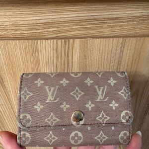 Auth LOUIS VUITTON Monogram Multicles 6 Key Case Preloved